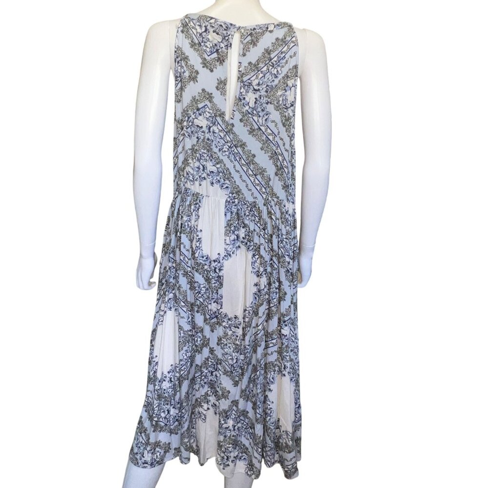 Torrid Floral Print Midi Dress With Sleeveless Design & High-Low Hem - Size 1/1X - Picture 2 of 8
